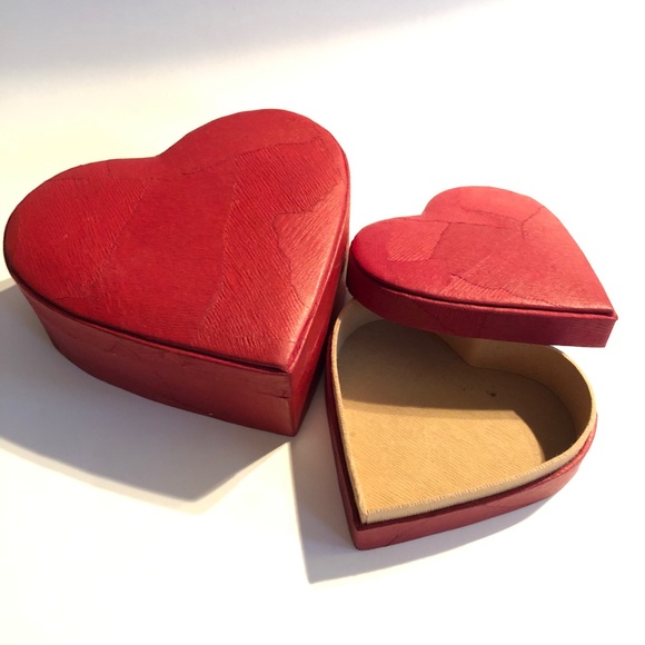 VALENTINE 2 Red HEART boxes - Picture 2 of 14